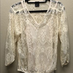 Ella Moss lace blouse with tank top.